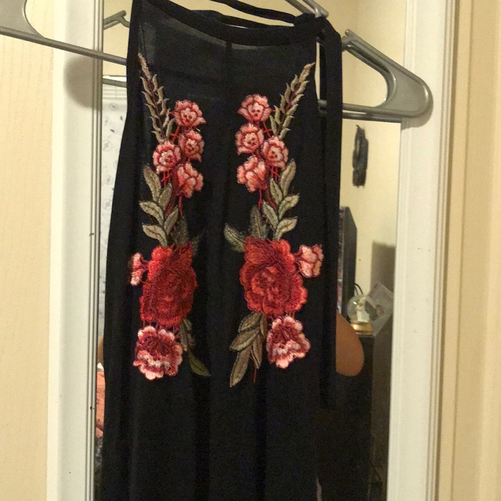 Black rose maxi with slit